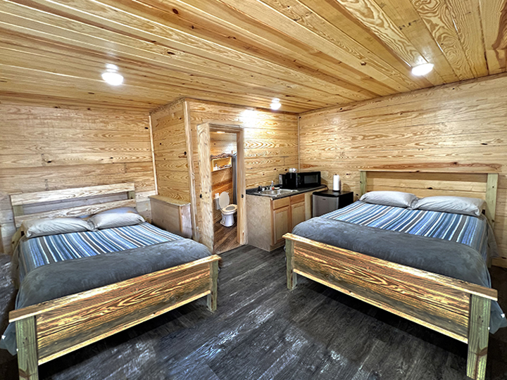 Cabin 3 & 5 | One bedroom cabins Grenada Lake