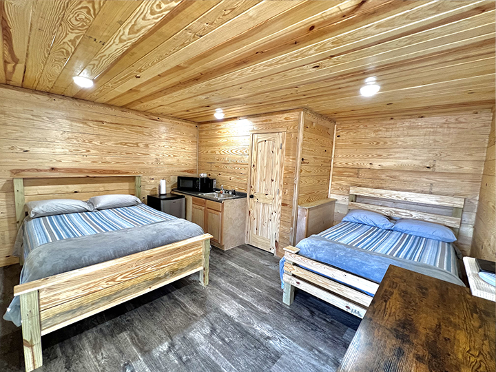 Cabin 4| One Bedroom Cabins Grenada Lake | Grenada Lake Resorts